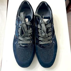 NeroGiardini Women’s shoes sz 39